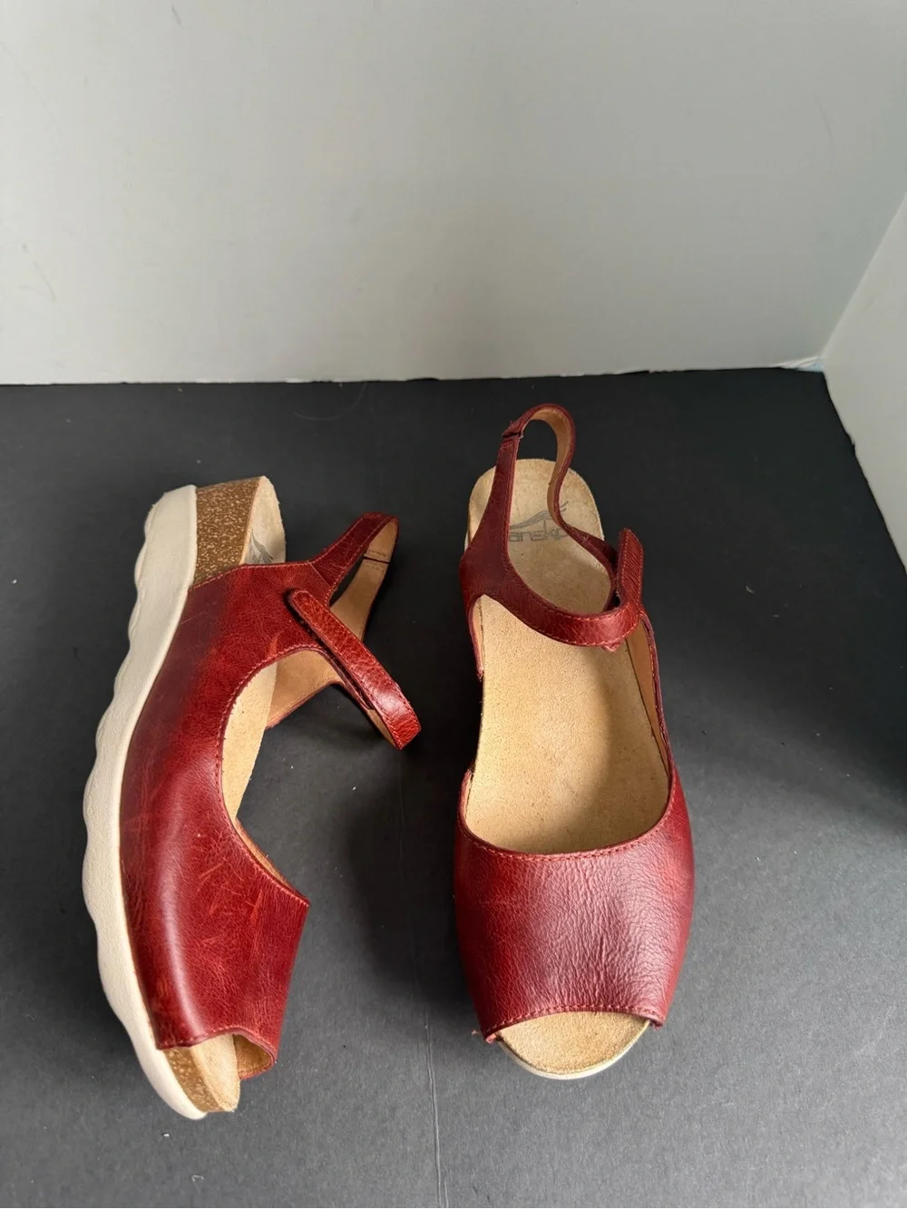 Dansko Marcy Wedge Sandals in red waxy leather. Size EU 39